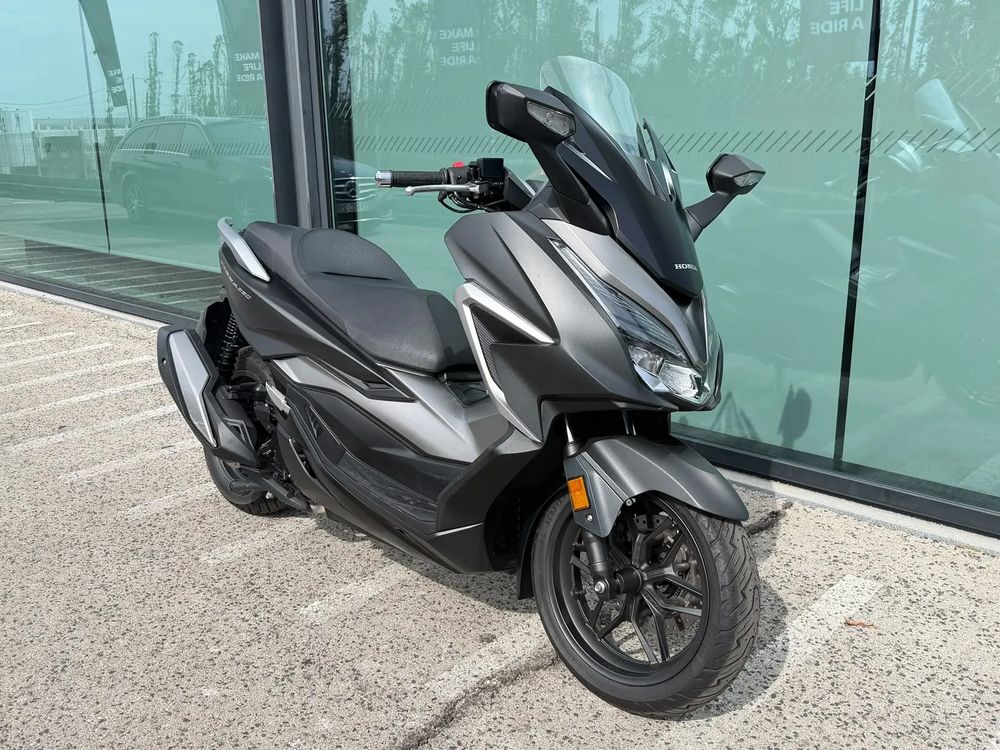 Honda Forza