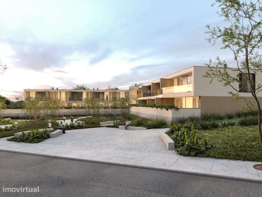 Moradia em Banda T3 em zona Privilegiada de Loulé, Algarve - Grande imagem: 2/30