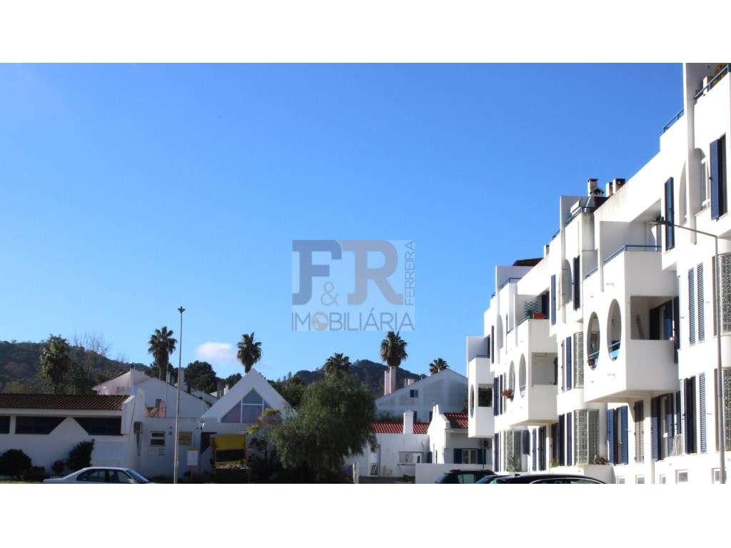 Apartamento T2 com Terraço! Urbanização Portais Arrábida, Palmela-36