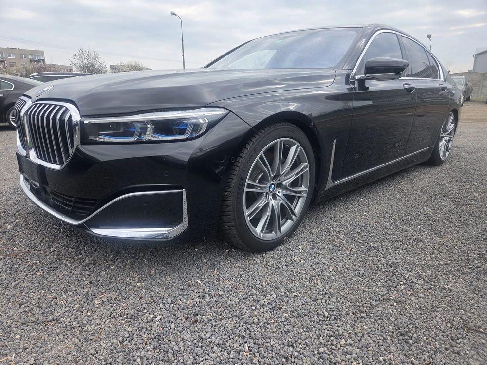 BMW 7 Series G11/12 750d xDrive 2020