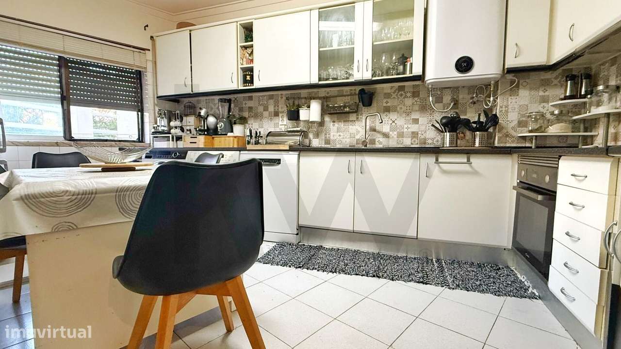 Excelente Apartamento T3 na quinta da marialva– Espaço, Conforto e Lum-6