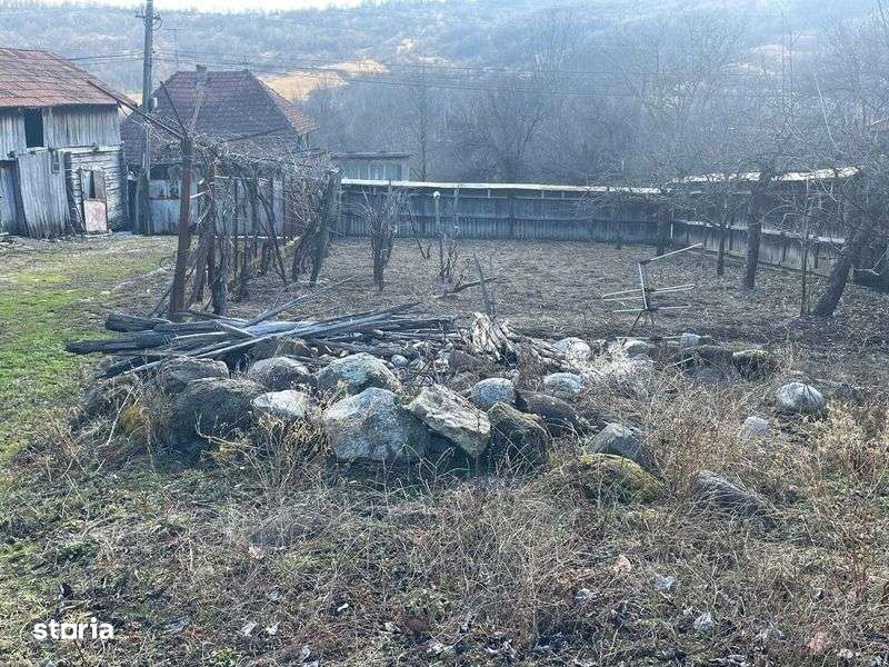 Casa de locuit si teren 3700mp - Imagine principală: 5/8