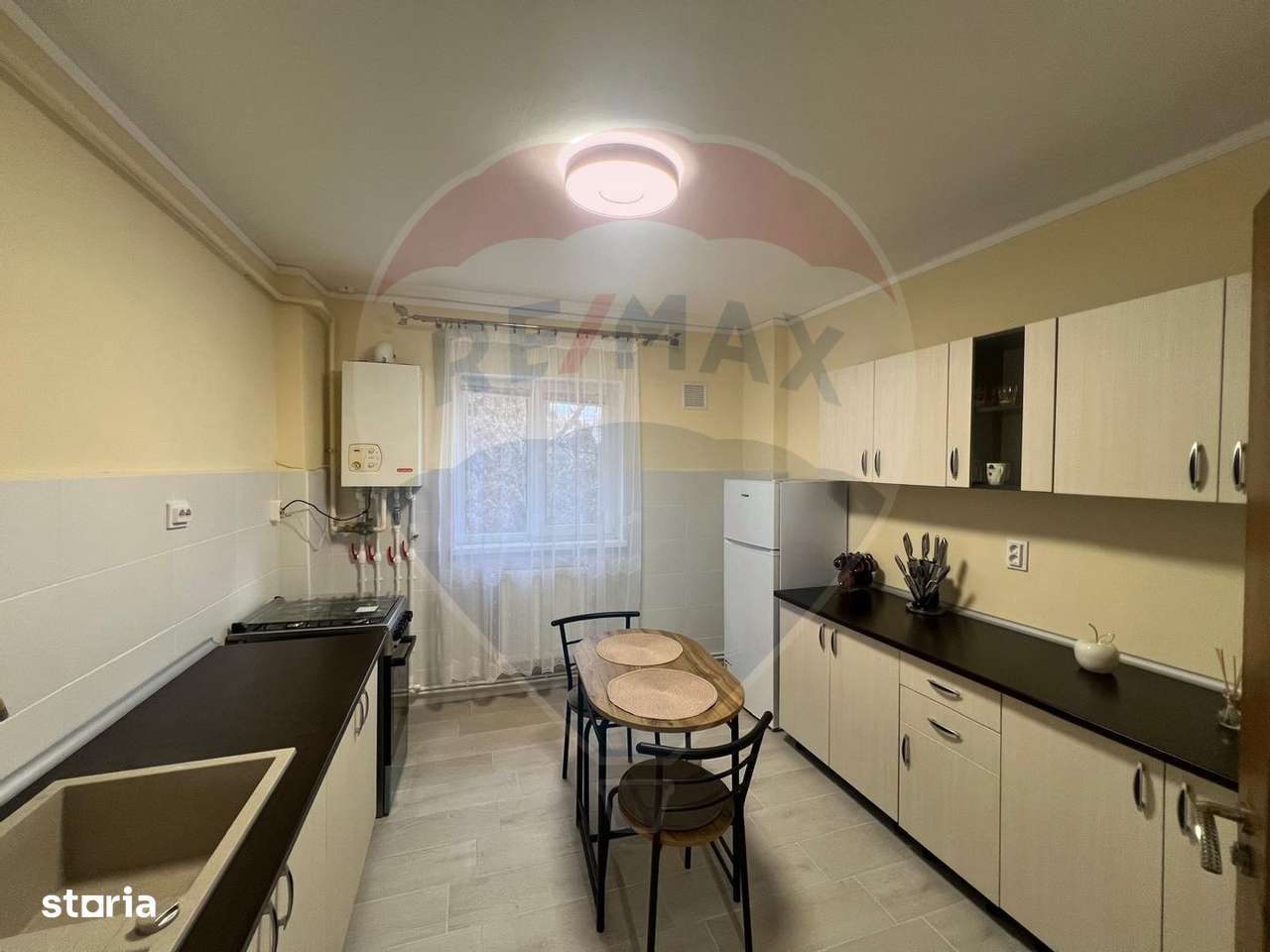 DE INCHIRIAT apartament cu 2 camere strada 9 Mai-Piața Centrală - Imagine principală: 5/8