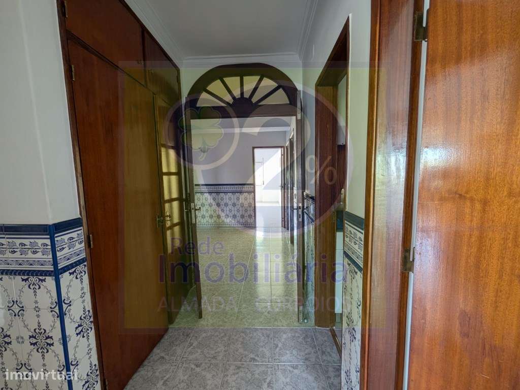 T3, bem localizado, Corroios-15