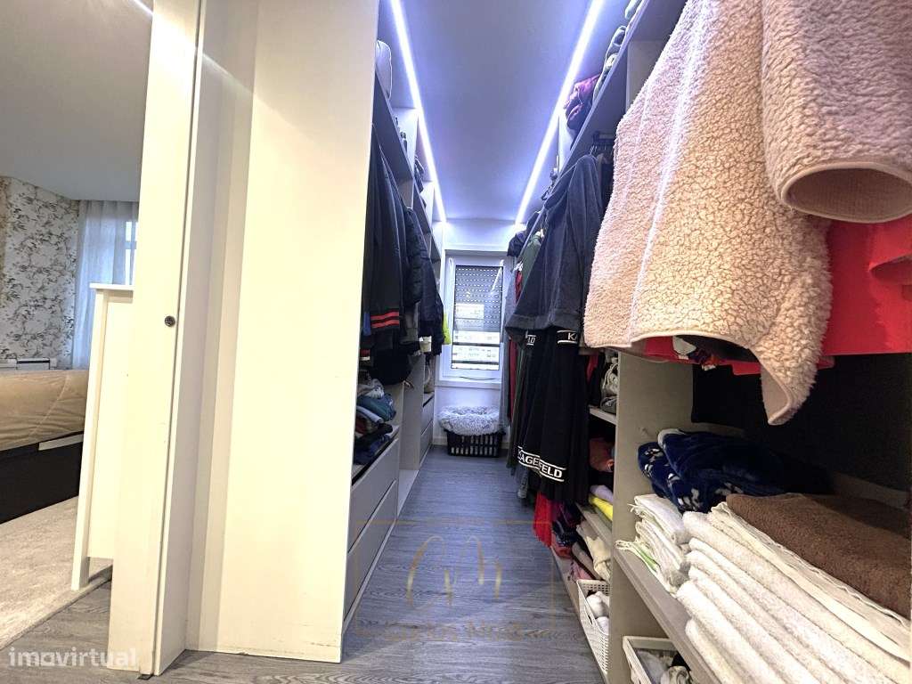 T2 Renovado com Vista Mar e lugar de garagem em Vila do Conde-10