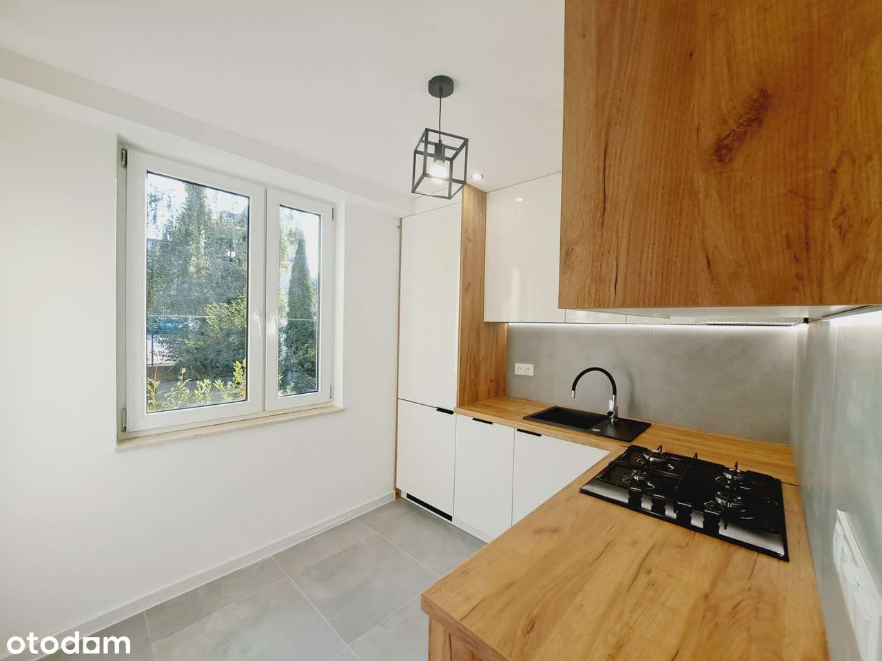 4 pokoje po generalnym remoncie na 1 piętrze, blisko Politechniki-14