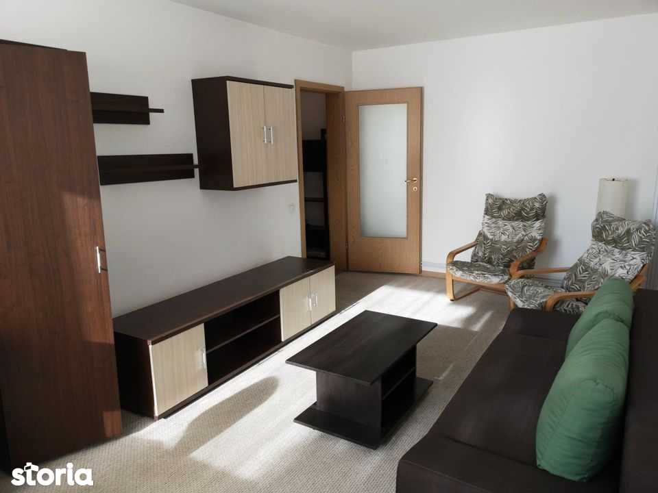Apartament spatios, 2 camere decomandate, zona Pietei Cipariu