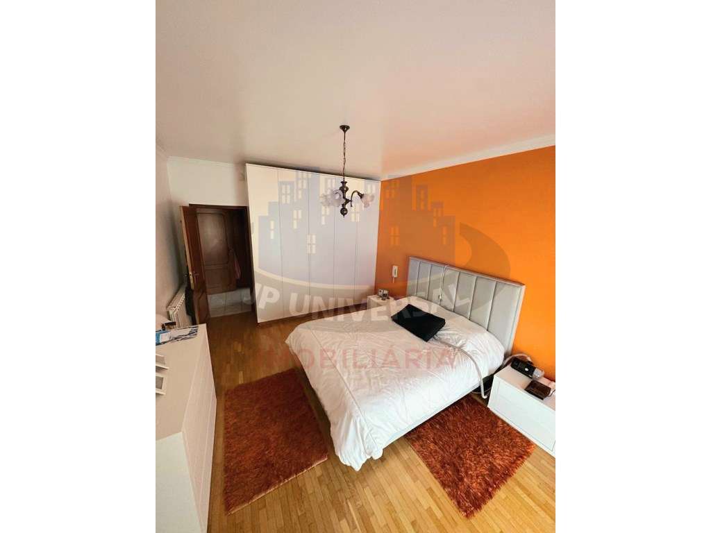 MORADIA T6 VENDA COM ESPAÇO COMERCIAL E RESIDENCIAL , A 10 MINUTOS ...-5