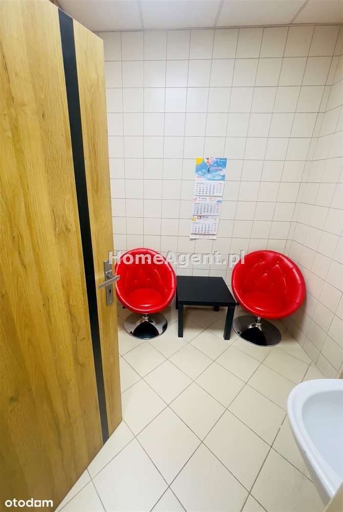 Świąteczna promocja cenowa. Lokal na sprzedaż.-15