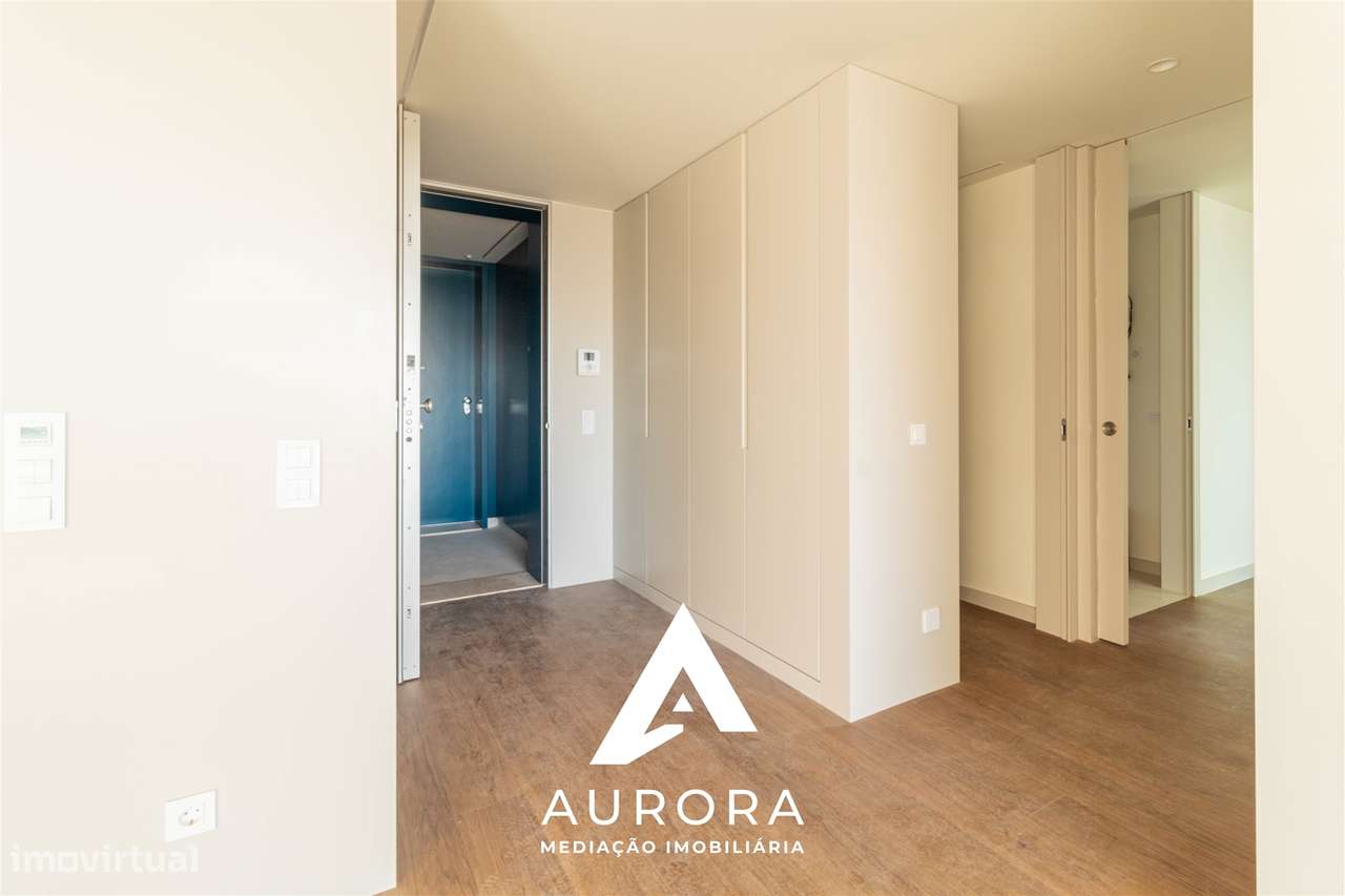 Apartamento T3 Poente 117m2 de área útil Garagem Box - Grande imagem: 5/21