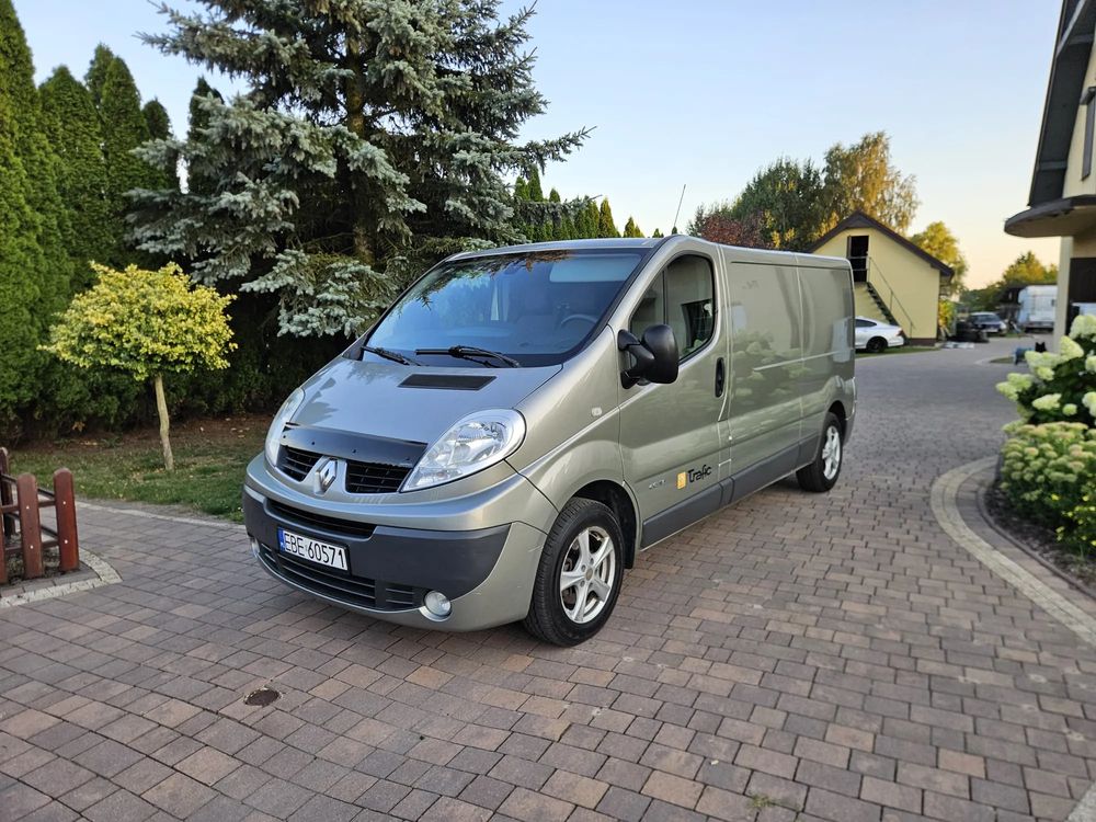 Renault Trafic 2011