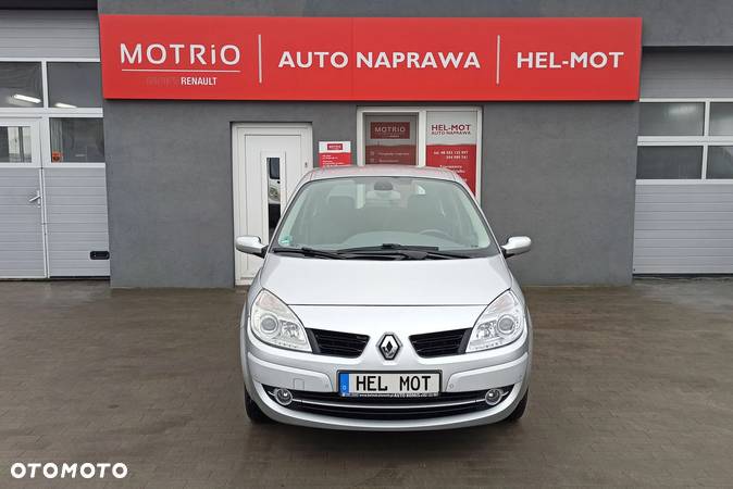 Renault Scenic - 13