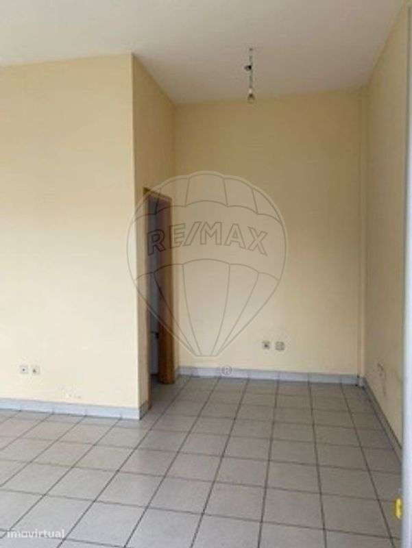 Loja  para arrendamento - Grande imagem: 5/7