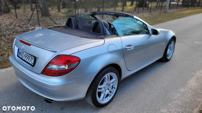 Mercedes-Benz SLK - 17