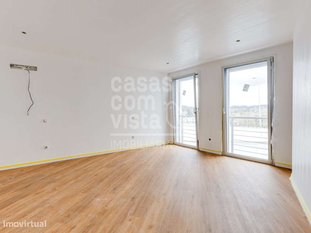 Apartamento T3 Duplex em Condomínio Privado - Pombal-8
