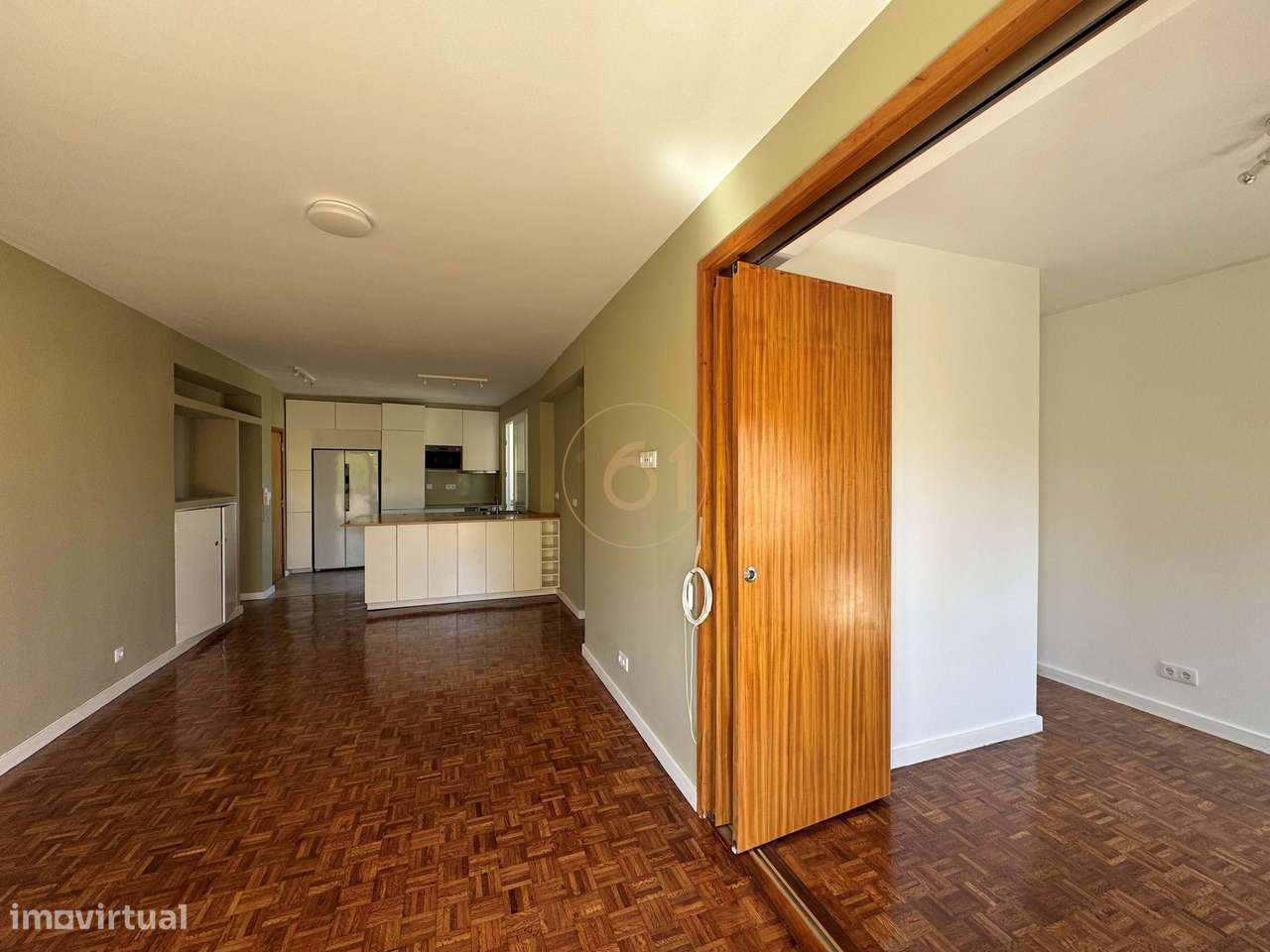 Apartamento T3 com varanda, para venda , no Porto-6