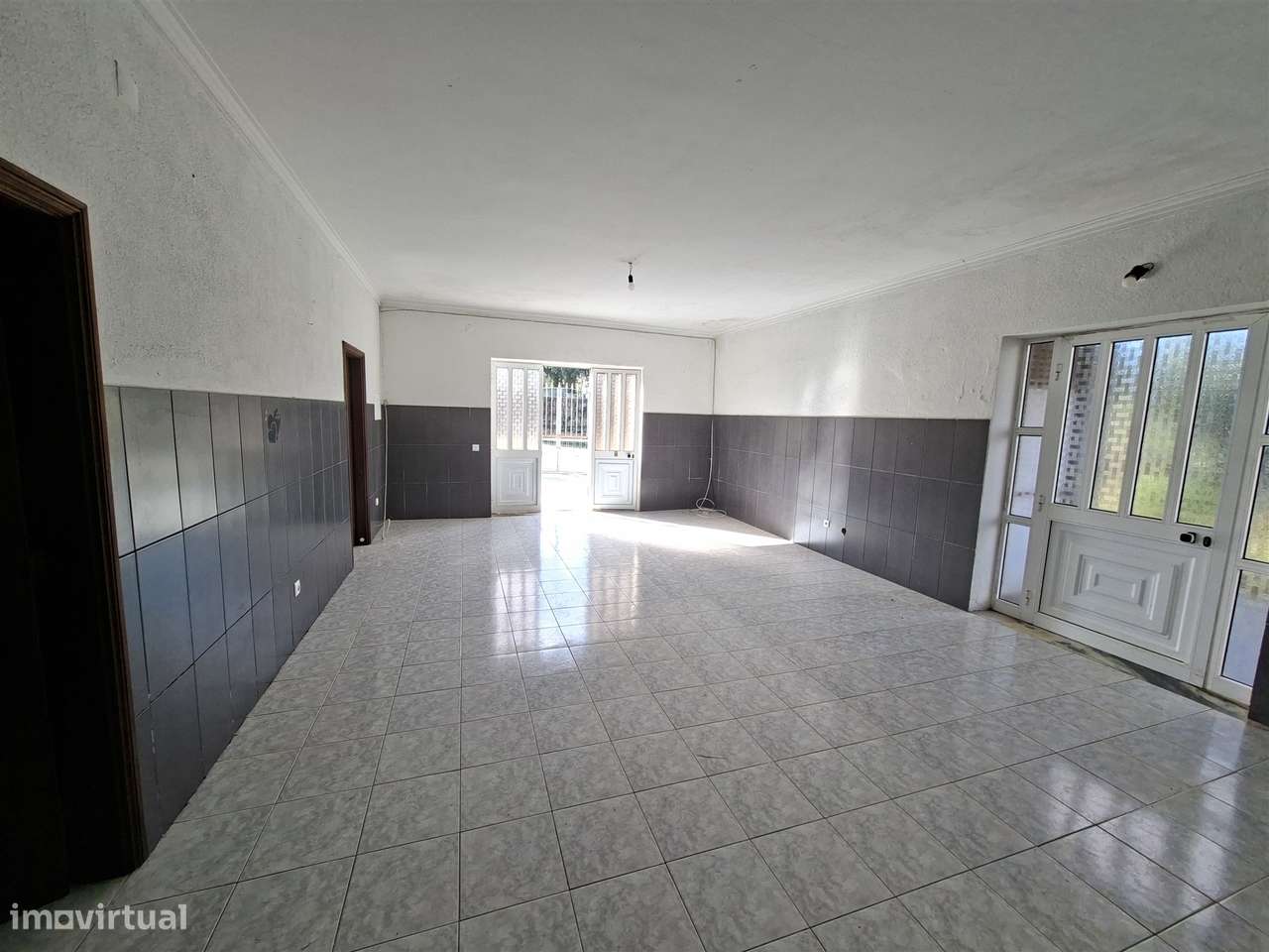 Moradia Geminada T5 Venda em São Miguel do Souto e Mosteirô,Santa Mari - Grande imagem: 5/31