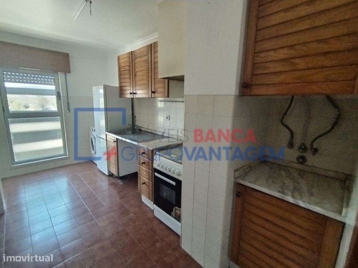 APARTAMENTO T2 ALCABIDECHE - Grande imagem: 2/25