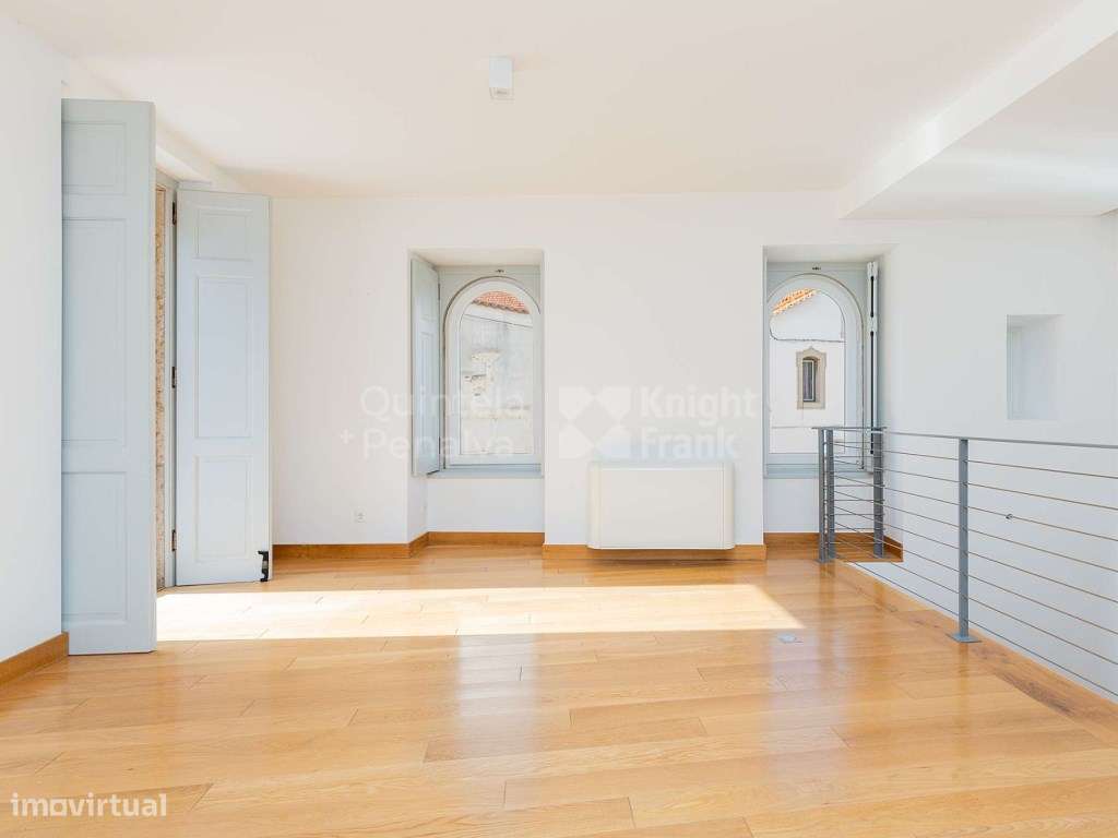 Apartamento T1 com terraço para arrendamento em Cascais - Grande imagem: 2/22