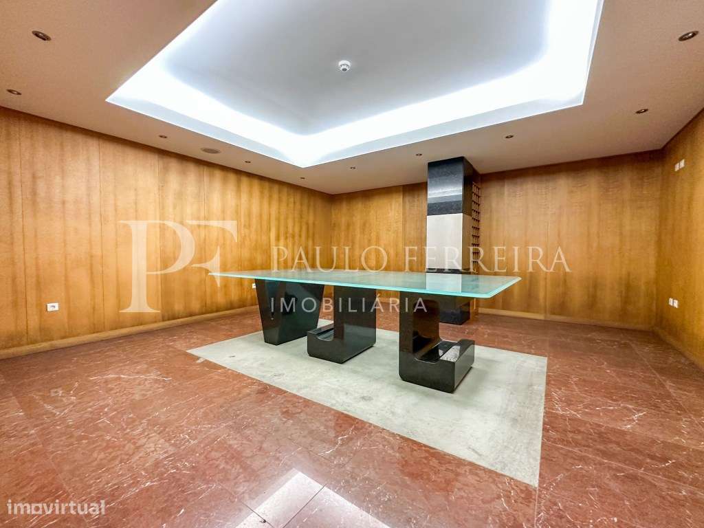 Escritório com 705m2 - Grande imagem: 5/33