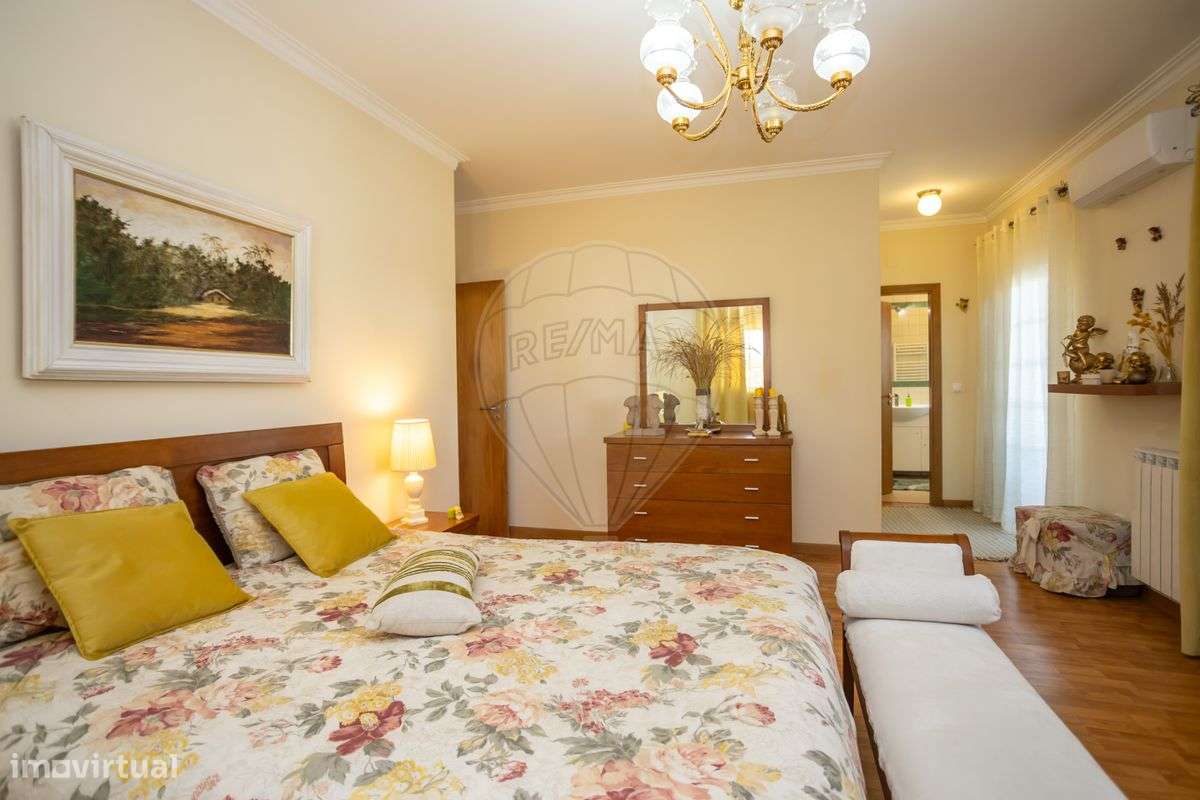 Moradia T4 para venda-37