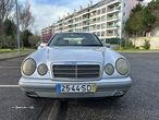 Mercedes-Benz E 220 D Classic - 1