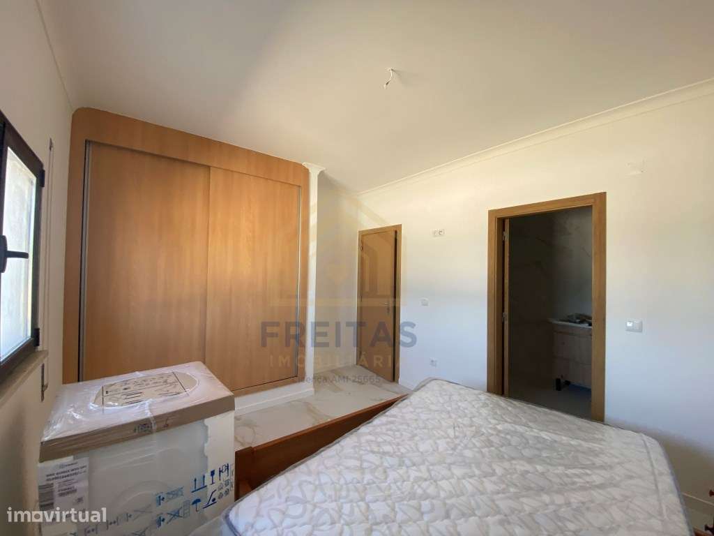 Moradia em Santo Estevão-10