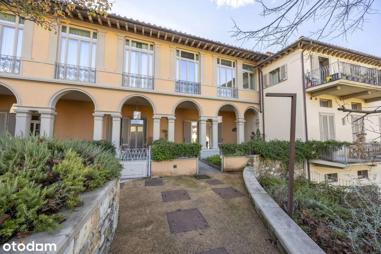 Przepiekna odrestaurowana Villeta we Florencji - Pełny obrazek: 2/11