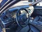 BMW Seria 5 525d xDrive - 9