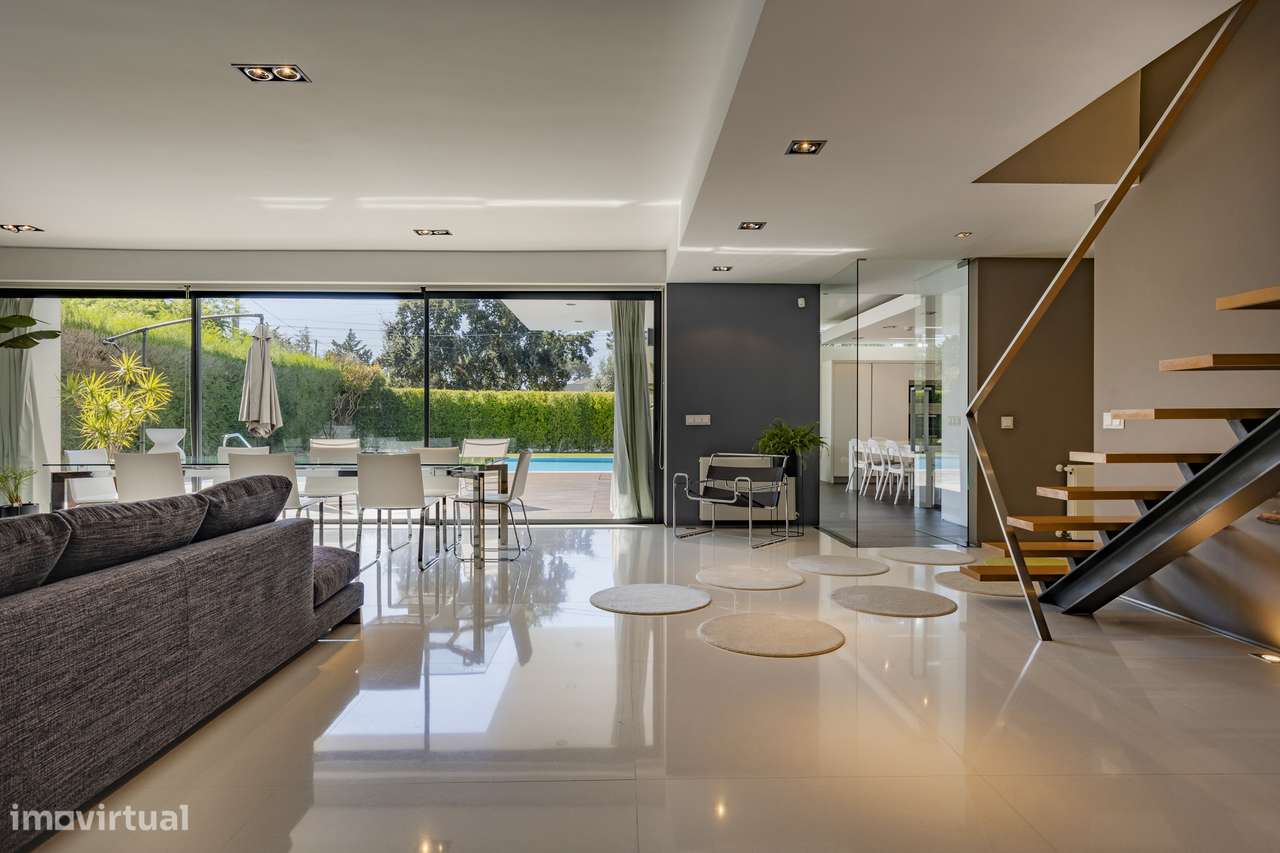 Moradia isolada T6 lote de 1002m2 piscina Sesimbra-27