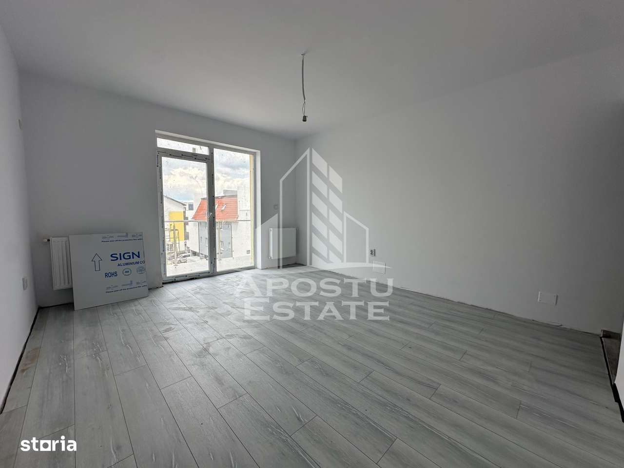 Apartamente cu 2 camere, decomandat, in Giroc zona planetelor. - Imagine principală: 2/13