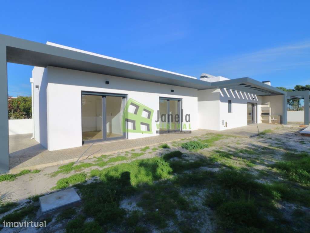 Moradia T3 Nova com Piscina - Fernão Ferro - Grande imagem: 4/22