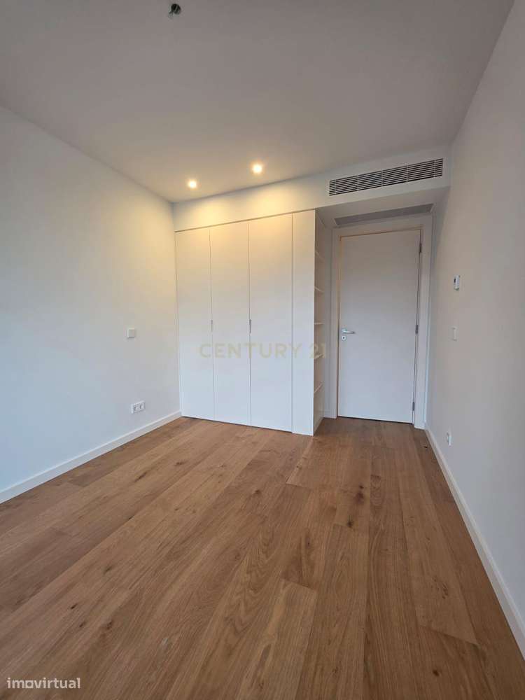 Apartamento T1 para arrendamento - Douro Nobilis I - Grande imagem: 2/6