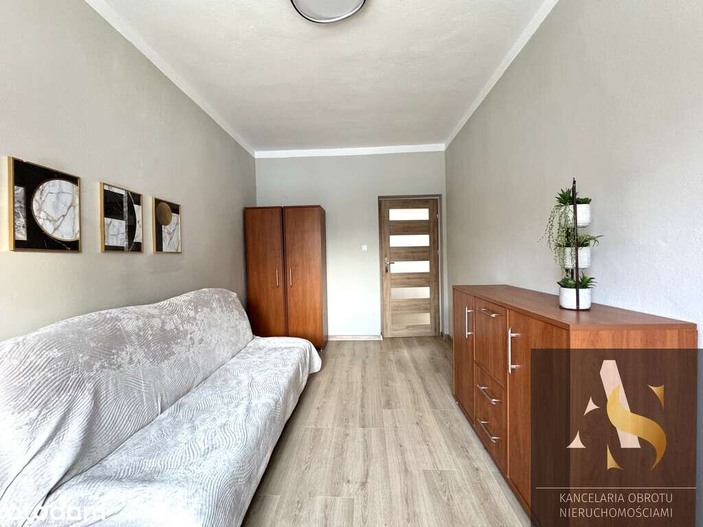 Przestronne mieszkanie na parterze, przy deptaku-12