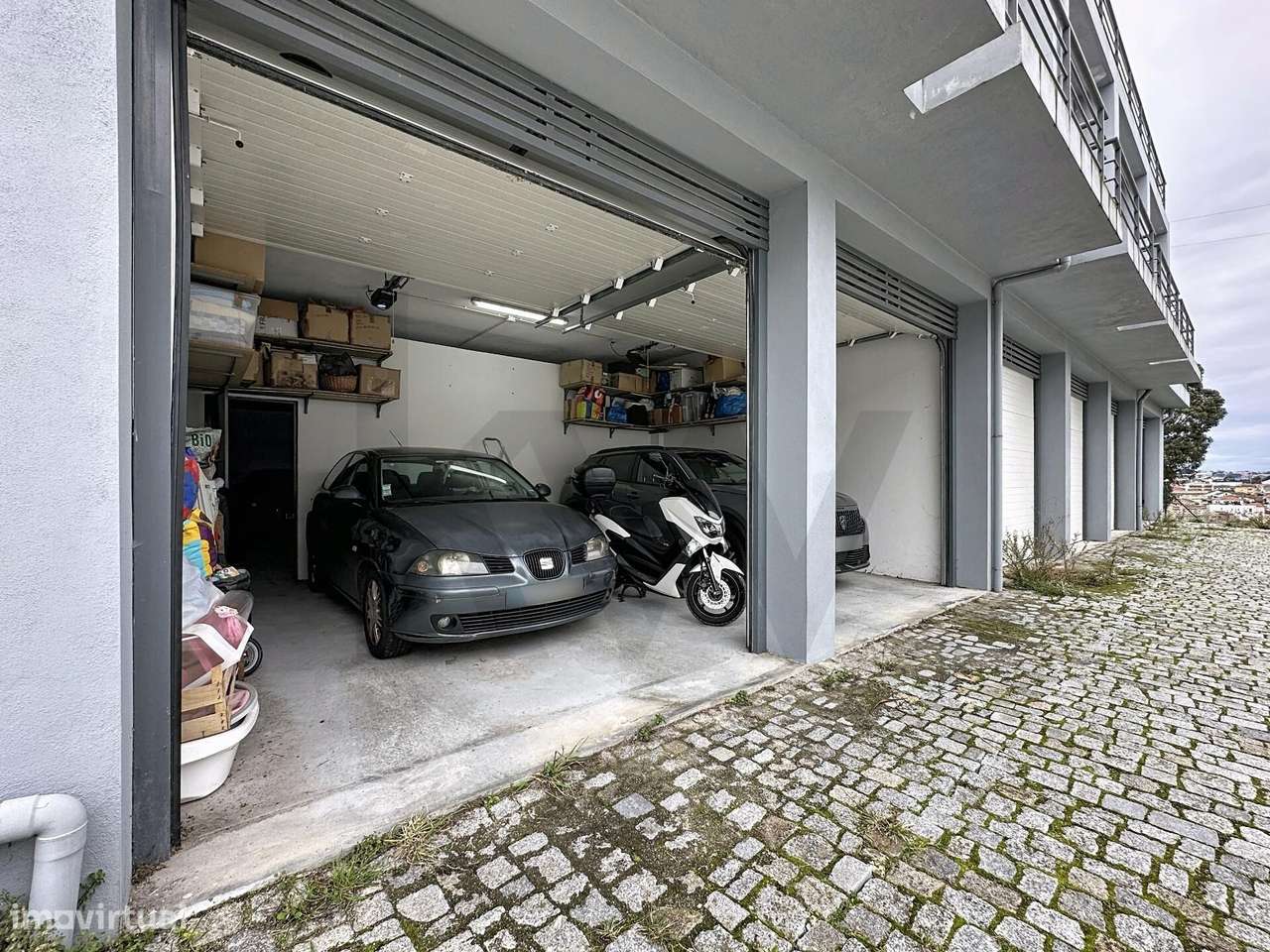 Apartamento T3 c/ 233m2 | Garagem 2 Carro | Enorme Varandas | Elevador-40