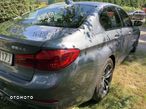 BMW Seria 5 525d Sport Line - 4