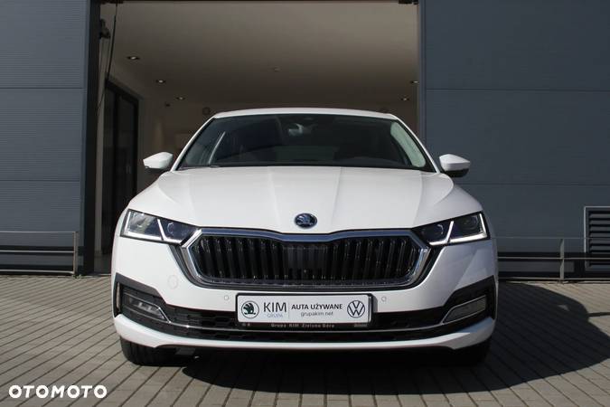 Skoda Octavia 2.0 TDI Style DSG - 2