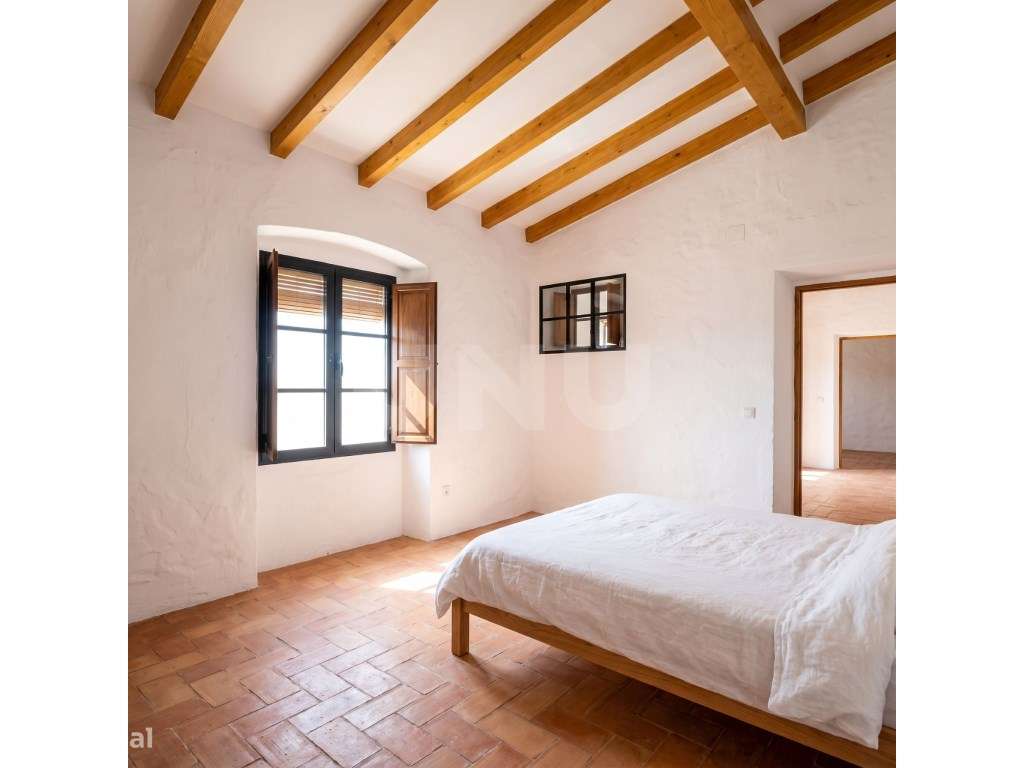 Moradia para remodelar em Barbacena - Elvas-7