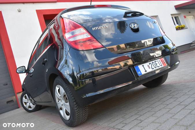 Hyundai I30 1.4 blue Comfort - 24