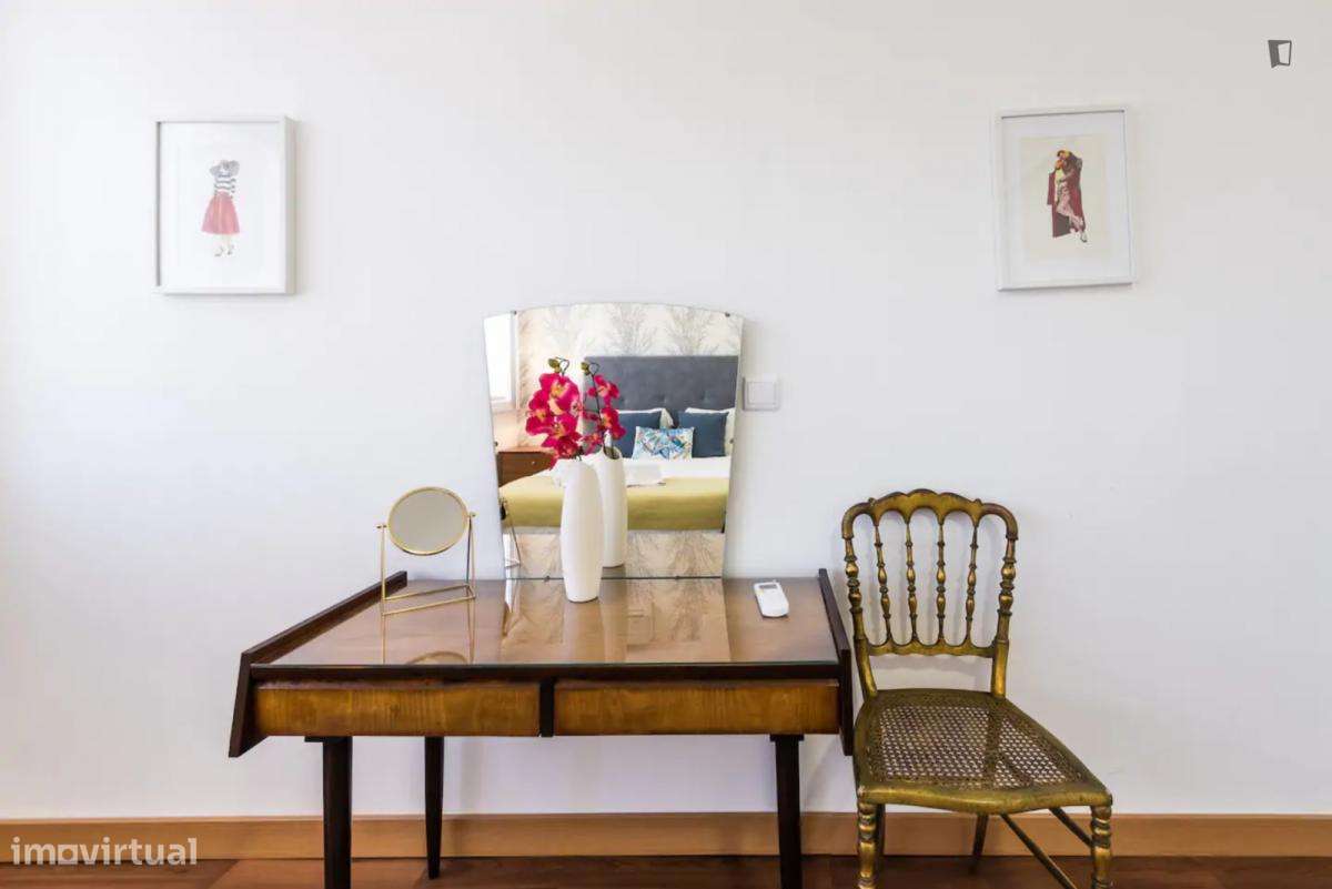 Apartamento com 1 quartos - localizado em Cedofeita Porto - Grande imagem: 5/10