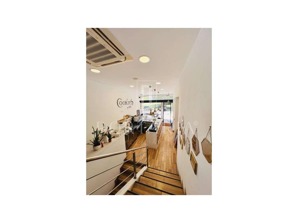 Café \ Restaurante para Trespasse no Centro de Aveiro - Grande imagem: 4/23