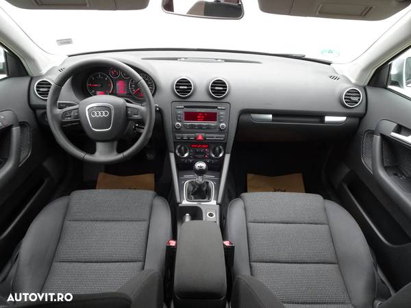 Audi A3 Sportback 2.0 TDI Ambition - 5