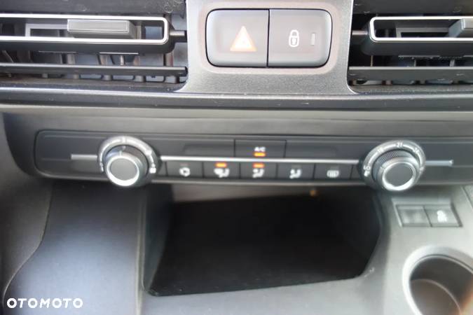 Peugeot Rifter 1.5 BlueHDI Active - 20