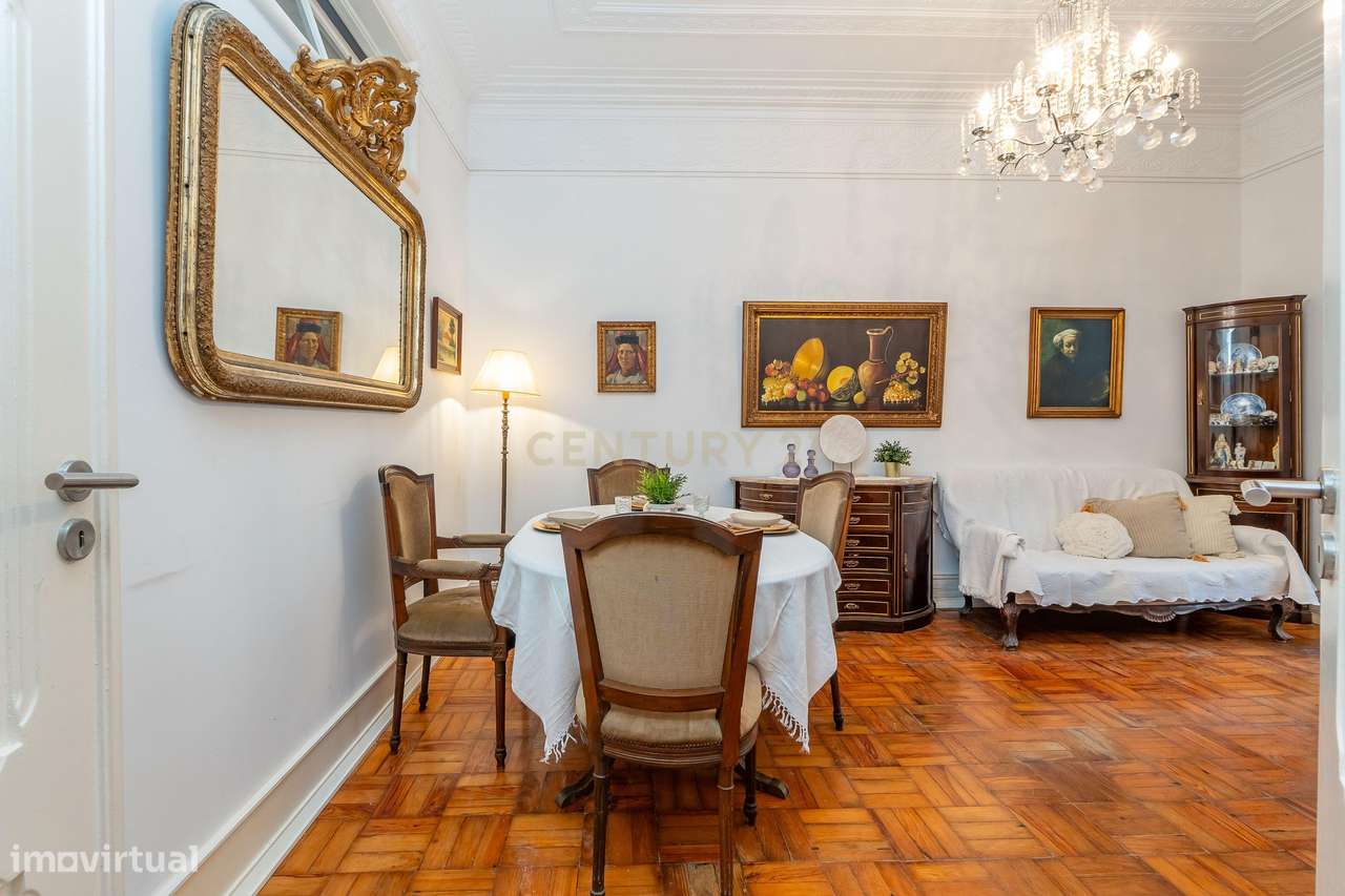 T3  (5 ass.) com terraço, elevador e arrecadação - Rua do Zaire-16