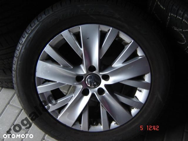 VW GOLF PASSAT TOURAN SHARAN FELGA 17" IDEAŁ - 1