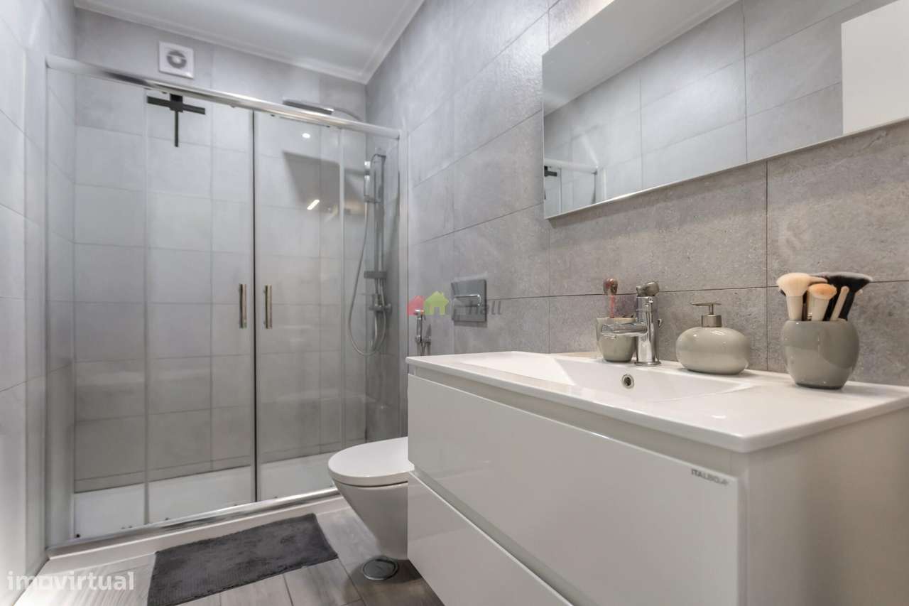 Apartamento T2 – 2º Andar | Lavradio, Barreiro-15