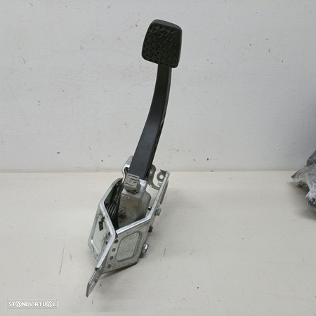 Pedal De Embraiagem Opel Astra H Combi (A04) - 5