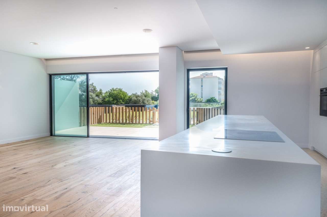 Apartamento T4 em Condomínio Fechado em Carcavelos - Grande imagem: 5/60