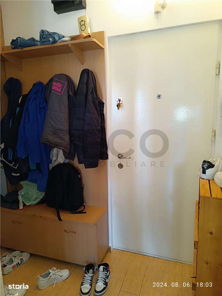 RECO Apartament o camera in zona Velenta - Imagine principală: 3/7