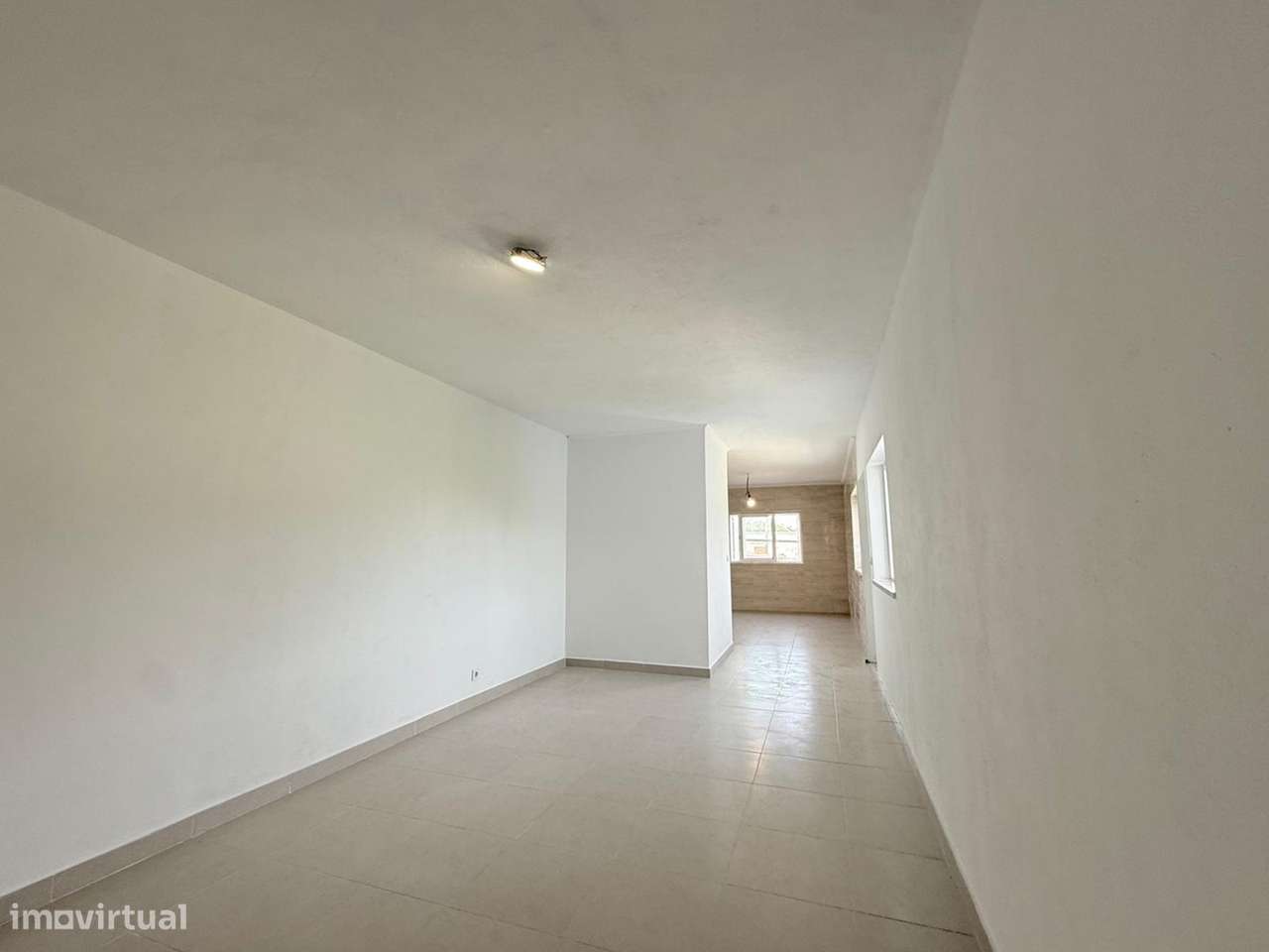 Moradia T3 em lote de 420m2 em Fernão Ferro-8